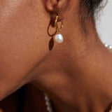 Nova Pearl Earrings