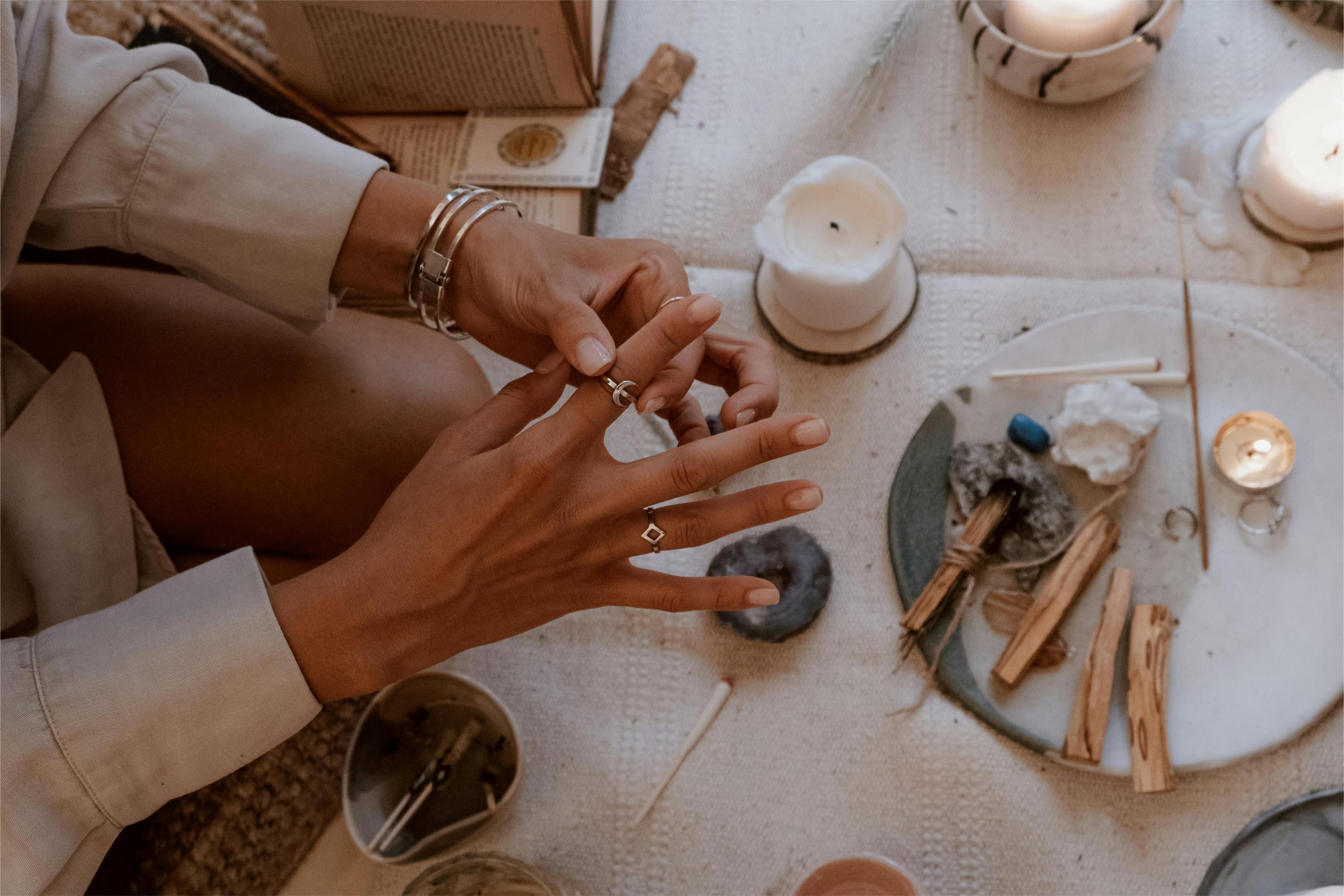 How to Clean Your Silver Jewelry - Kiralala.com