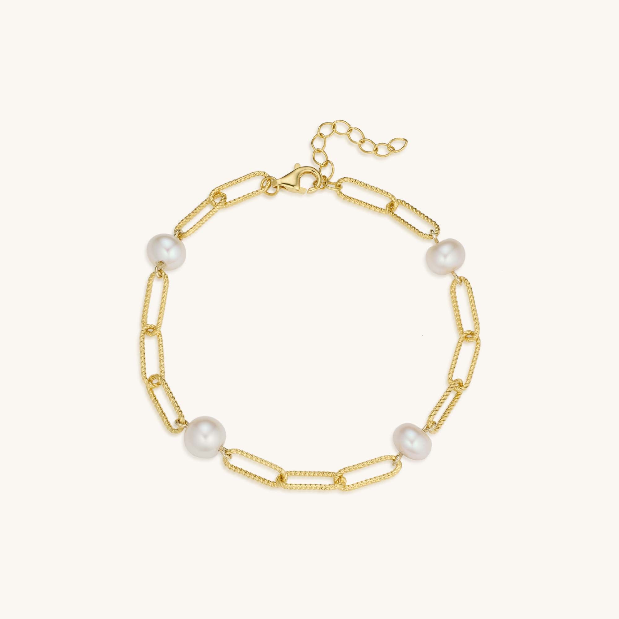Four Pearls Twist Interlocking Link Chain Bracelet – Kira LaLa