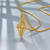 Timeless Lattice Pendant Necklace